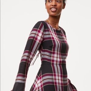 Ann Taylor LOFT long-sleeve tie-back dress
